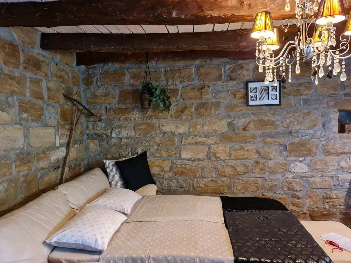 Casa Villanova FAMILY Nova Vas nad Dragonjo Dış mekan fotoğraf